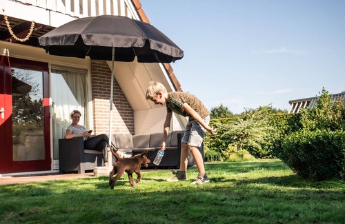 Zwiggelte House | Detached holiday home with dishwasher, 16 km. from Assen