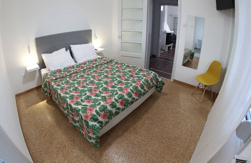 Filopappou House | Detached house 1km from Acropolis Filopappou Hill