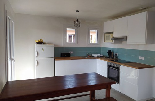 Gap House | Detached house ideally located