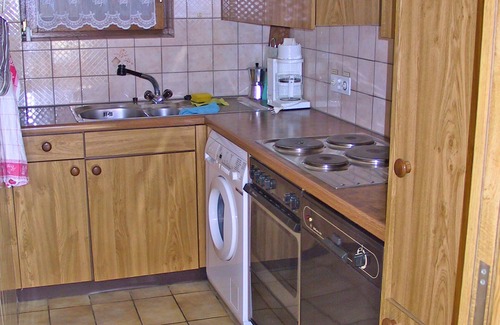 Cardada Apartment | Detached house in a residence with swimming pool on an elevated slope