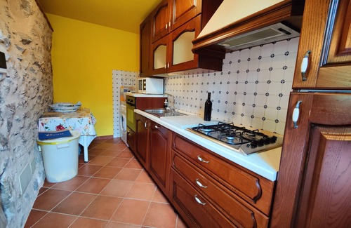 Camaiore House | Detached house in nature suitable for families (2 double bedrooms) and dogs
