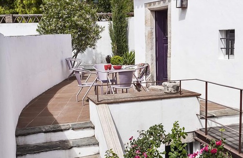 Crato House | Detached house, sleeps 8, with private pool- historic town center