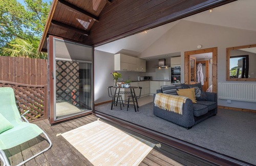 Netley Cabin | Detached Lodge with Hot Tub