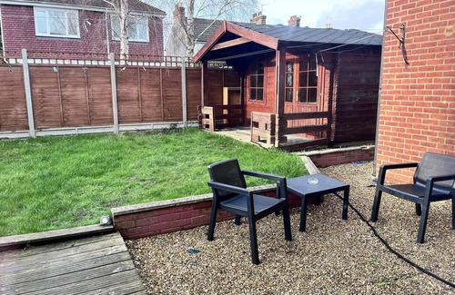 Willesborough House | Detached Luxe House in Ashford with Hot tub