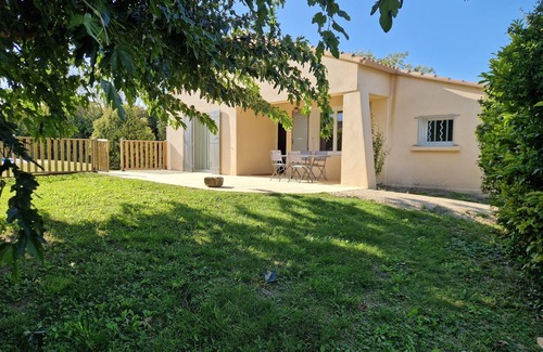 L'Isle-sur-la-Sorgue Villa | Detached T3 villa - Private pool