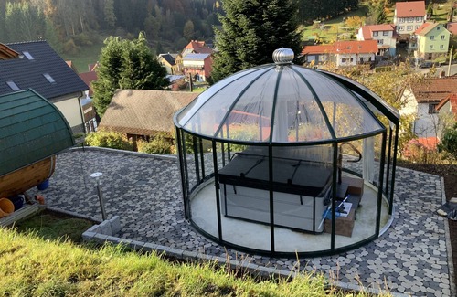 Fehrenbach House | Detached vacation home with sauna and whirlpool for individual use