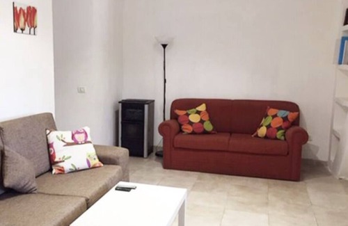 Costa Saracena-Castelluccio Villa | Detached villa in the hills 8 beds