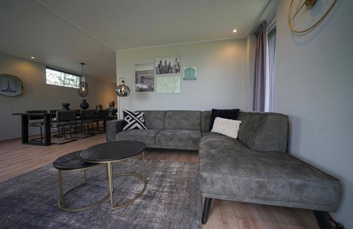 Nunspeet House | Detached villa with 4 bedrooms and 2 bathrooms