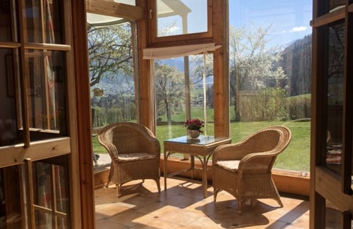 Maishofen House | Detached wooden house with fantastic view, tranquil location