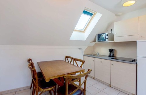 Saint-Nic Condo | Deux pas de la Plage! Appart sympa, accès Piscine