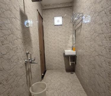 Vrindavan House | Devi Residency - Near Prem Mandir Bankey Bihari Vrindavan