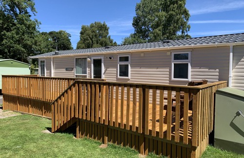 Hawick House | Devine's Caravan Sleeps 6 by River