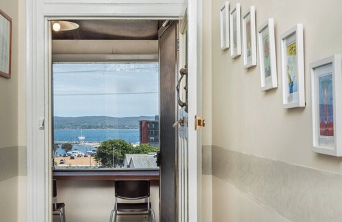 Albany House | Devine's on Stirling