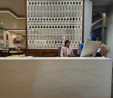 Gwalior Hotel | Devki Grand Hotel