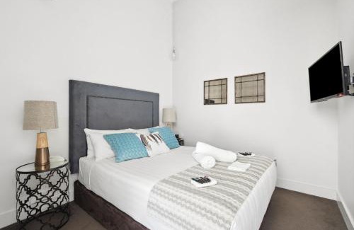 Geelong Apartment | Devlin 103 Luxe Apartment