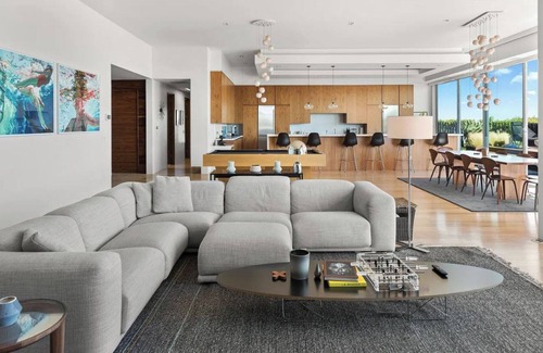 Hollywood Hills West House | Devlin Estate - Iconic Bird Streets Retreat w/Epic City-to-Ocean Views