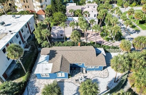 Clearwater Beach Cottage | Devon Shores - Clear water cottage