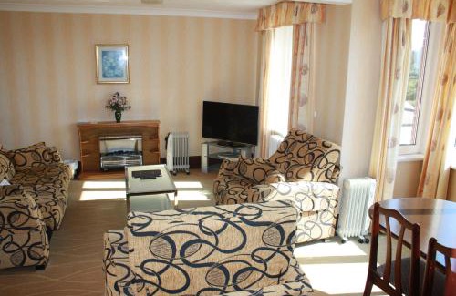 Exmouth Apartment | Devoncourt Short Term Rentals