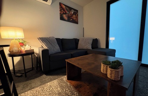 Devonport Apartment | Devonport CBD Modern Loft