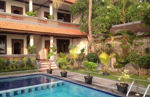 Candi Dasa Resort | Dewa Bharata Bungalows Candidasa