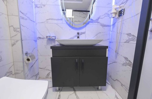 Cigli Hotel | Dewy Hotel