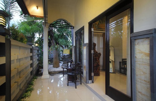 Anturan Villa | Dhanya Villa Lovina by Parigata