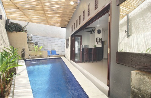 Anturan Villa | Dhanya Villa Lovina by Parigata