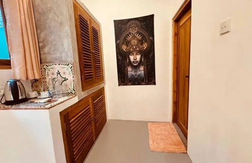 Ahangama Apartment | Dharma Place - Queen Room with Garden View