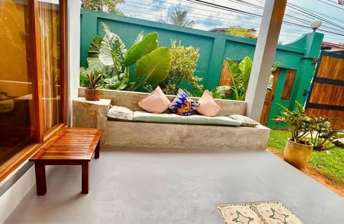 Ahangama Apartment | Dharma Place - Queen Room with Garden View