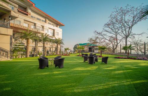 Dharamshala Hotel | Dhauladhar Heights Resort