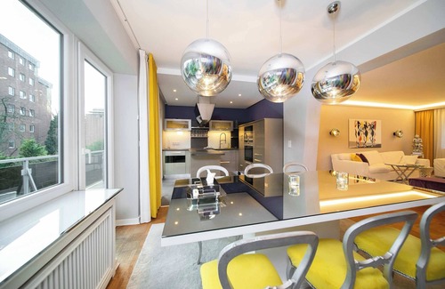 Pomona Apartment | Diamond Apartment | 105 SQM | Luxury | Balcony
