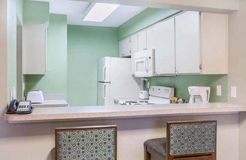 Solivita Villa | Diamond Resorts Alhambra Villas - 2 Bedroom Lockoff