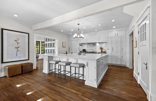 Fayetteville House | Dickson Chateau - DT Fay - Huge Yard