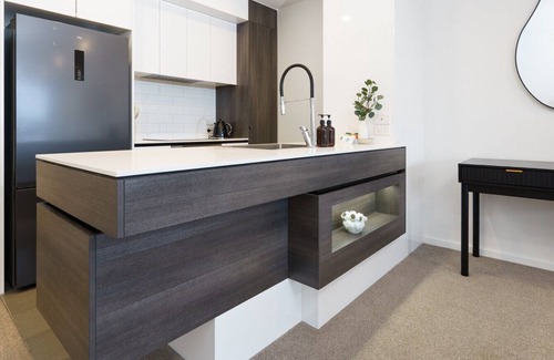 Dickson Apartment | Dickson Deluxe 2BR Apartment