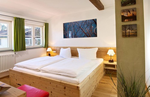 Oberstaufen Apartment | Die Ferienwohnung Alpenblick Erreichen Sie im Dachgeschoss Mühelos mit dem Moder