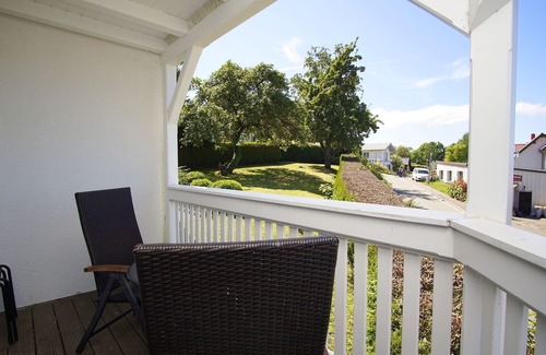 Lohme Apartment | Die Ferienwohnung Ostseepanorama in der Villa Joksch