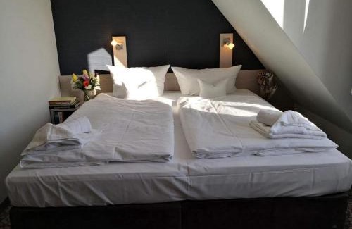 Stolpe Hotel | Die Remise Bayard RE-12