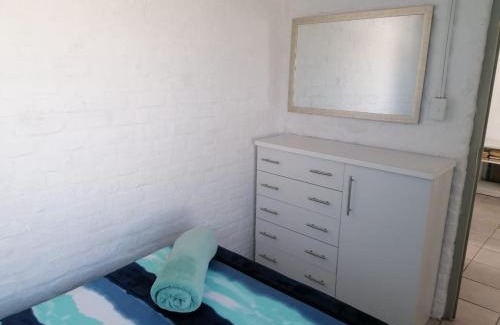 Arniston Apartment | Die Waenhuis