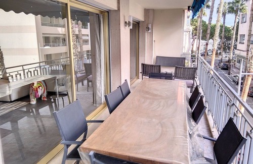 Juan-les-Pins Apartment | Diego Suarez P38, for a stay with family/friends