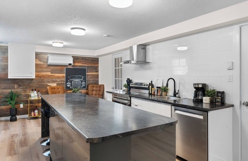 Dieppe Apartment | Dieppe Charm Suites, 2 BDRM, Walk to Local Market