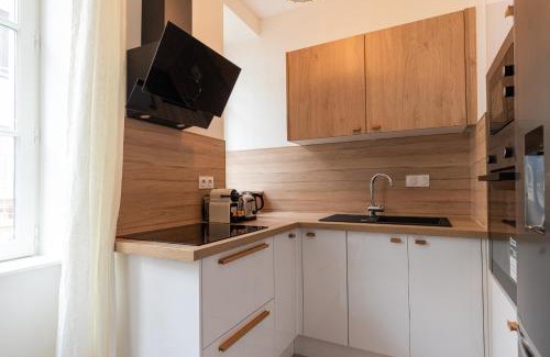 7th Arrondissement Apartment | DIFY Berthelot - Jean Mace