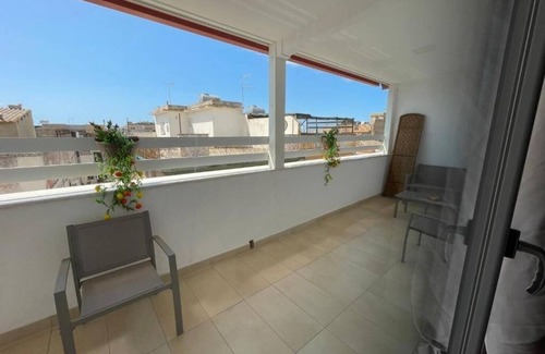 Pachino Apartment | -DIMARTINO HOME-Double Room with Balcony (2 Adults + 1 Child)