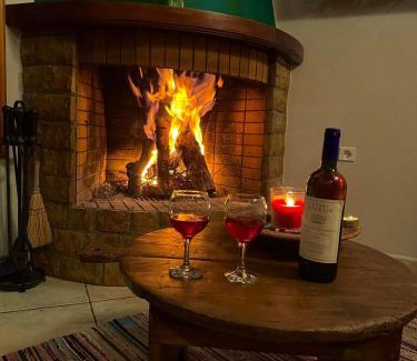 Distomo-Arachova-Antikyra Ski Chalet | Diminio 2 Whole House - Chalet