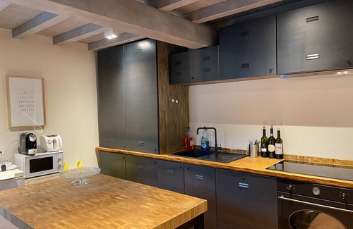 Valdicastello Carducci Hotel | Dimora Carducci