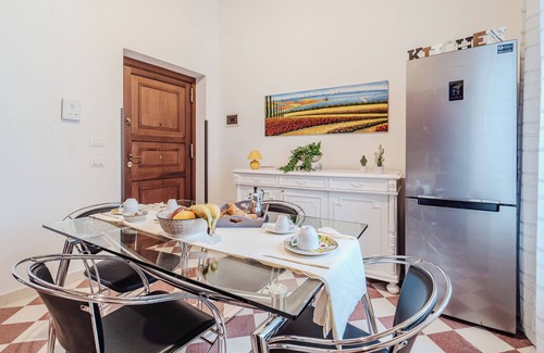 Kalsa Apartment | Dimora Degli Scalzi Dive Into Palermo's History! Apartment in the City Center