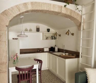 Noci House | Dimora delle due lune