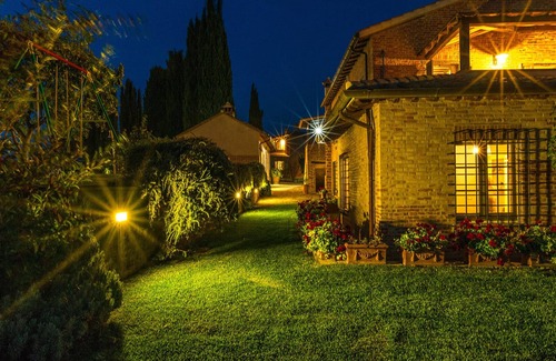 Castiglione del Lago Villa | Dimora Rovena 24, Emma Villas