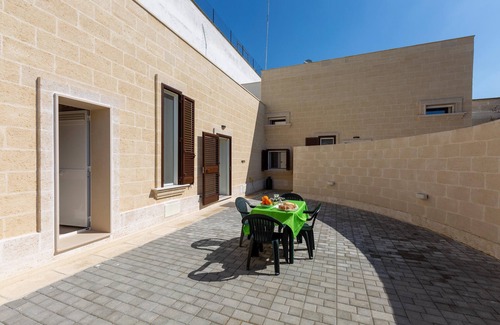 Maruggio Apartment | Dimore Bonafede 2 by BarbarHouse