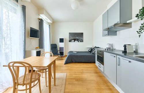 Parc-de-Montsouris Apartment | Direct Arc de Triomphe access