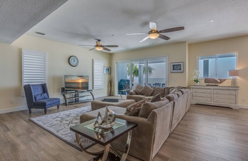 Indian Shores House | Direct Beach Front - Pool Home - 6 Bedrooms - 4.5 Baths - Newly Built